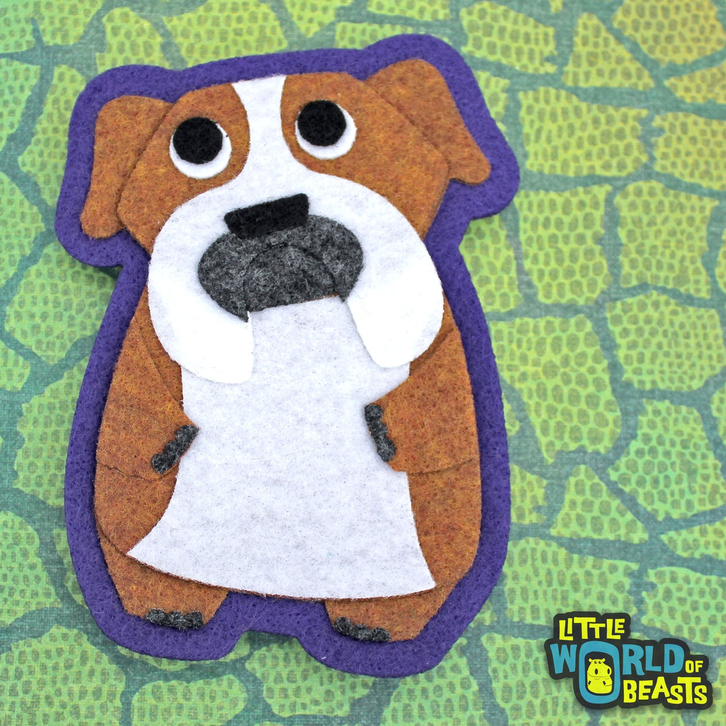 English Bulldog - Iron on Patch - Little World of Beasts