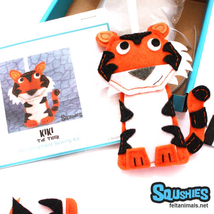 Felt Christmas Ornament Kit -Tiger